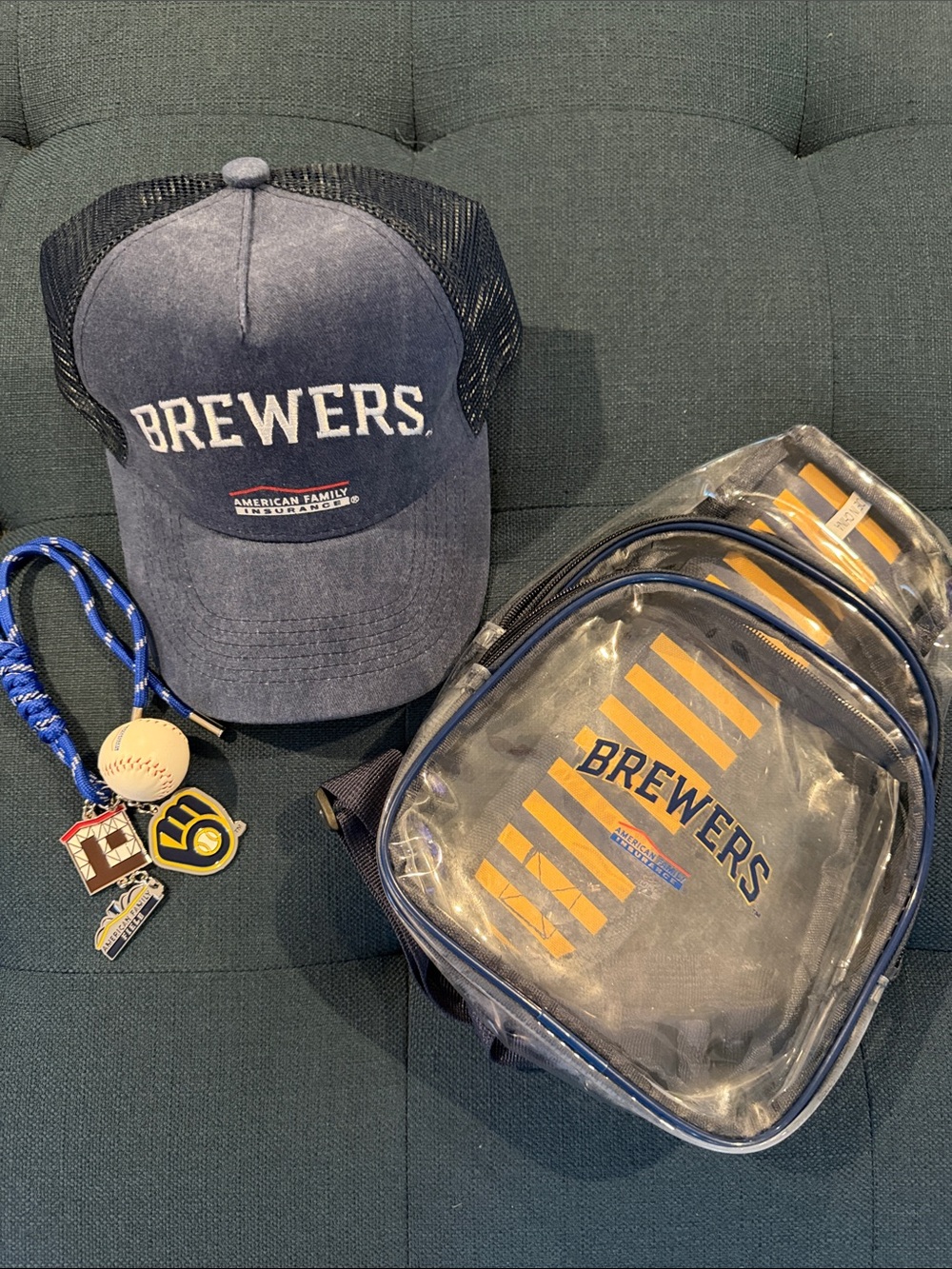 Milwaukee Brewers MLB Bundle Trucker Hat Clear Mini Backpack lanyard keychain